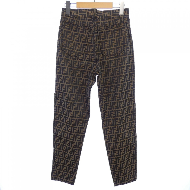 Quần FENDI - Hàng hiệu Authentic 820126