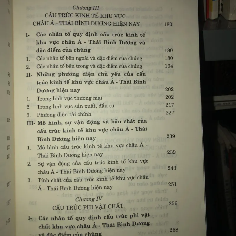 Cấu trúc khu vực châu Á - Thái Bình Dương lý luận và thực tiễn - Hoàng Khắc Nam 697276