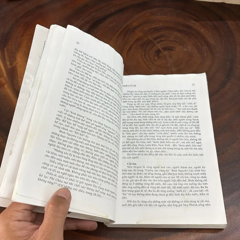 [Có Dấu Ẩm] - II Sách Hay: Hợp Lưu - Số 88 - 2006 999242