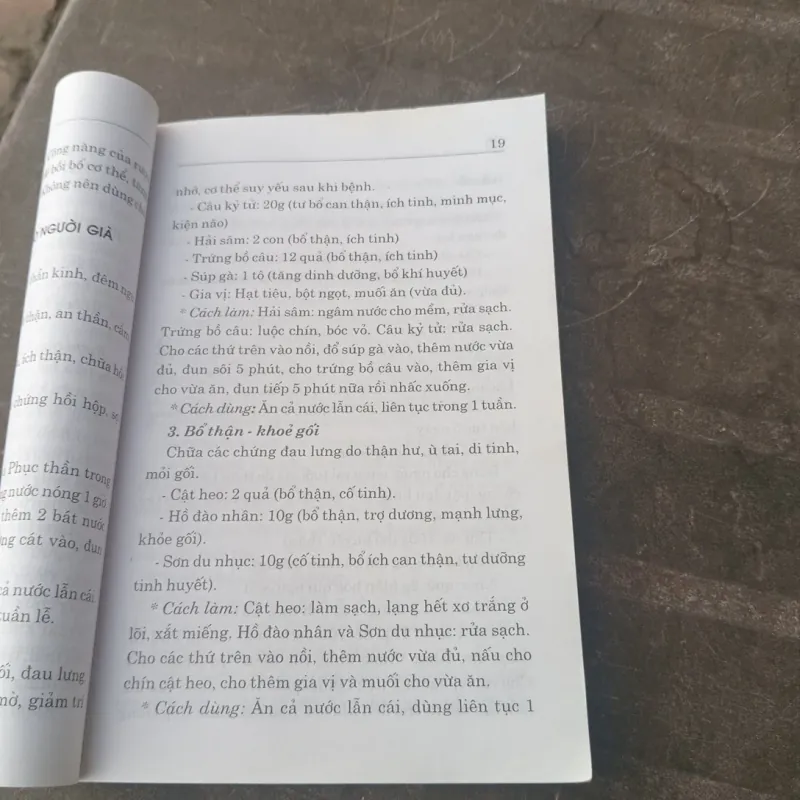 Chăm sóc chữa bệnh thường gặp ở người già  977865