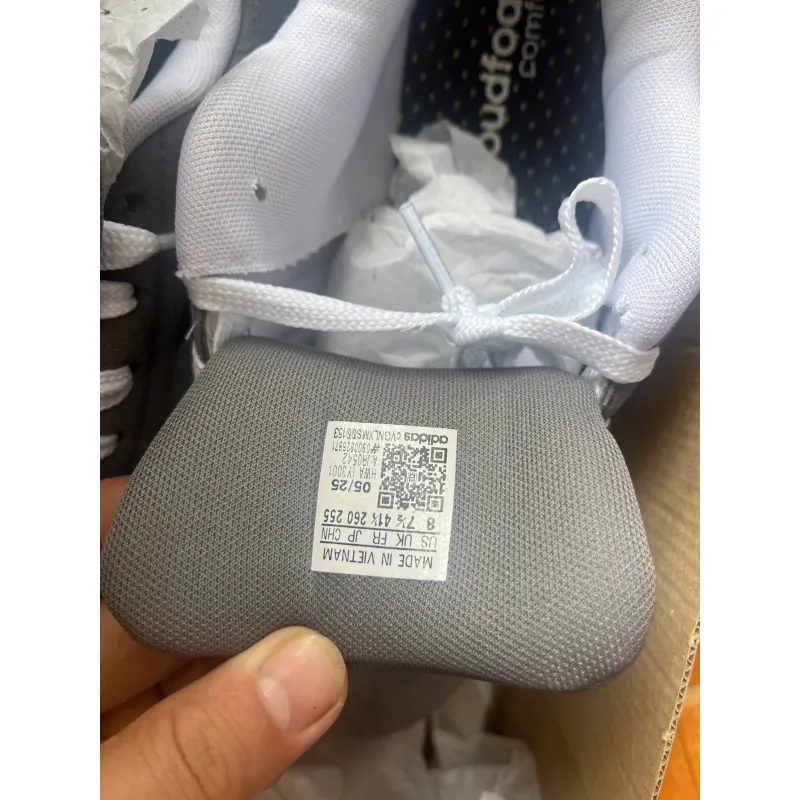 Giày thể thao Adidas nam màu xám trắng phong cách thể thao 971463