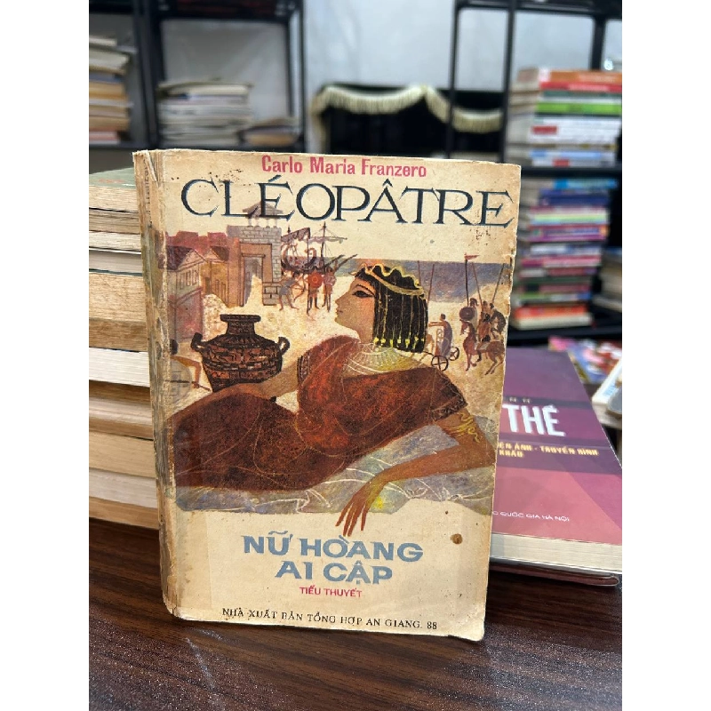 Cléopâtre - Nữ Hoàng Ai Cập - Carlo Maria Franzero 973573