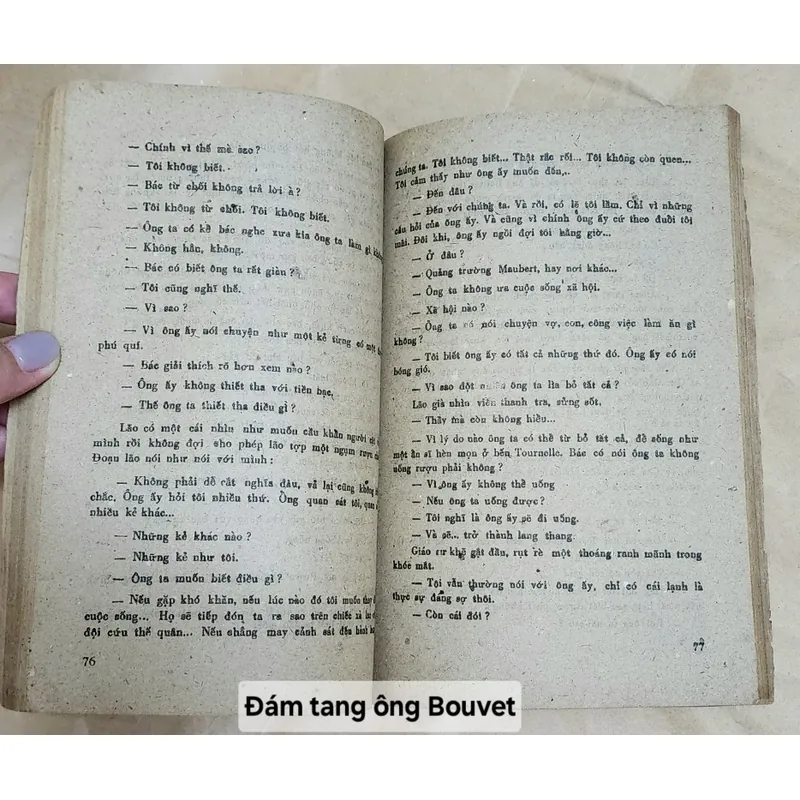 Tiểu thuyết trinh thám cổ điển của Georges Simenon: ĐÁM TANG ÔNG BOUVET 703965