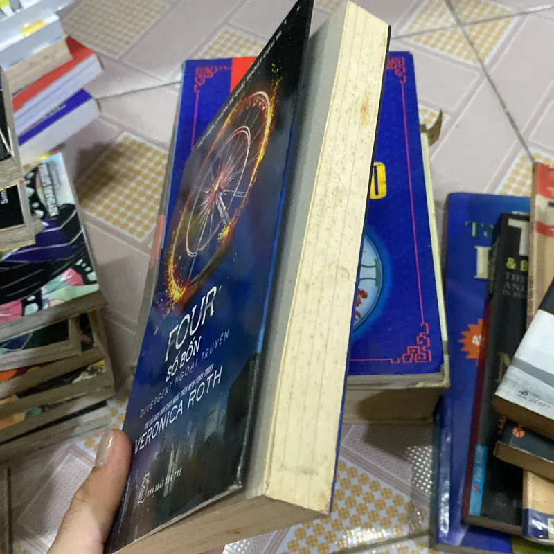 FOUR Số Bốn  603422