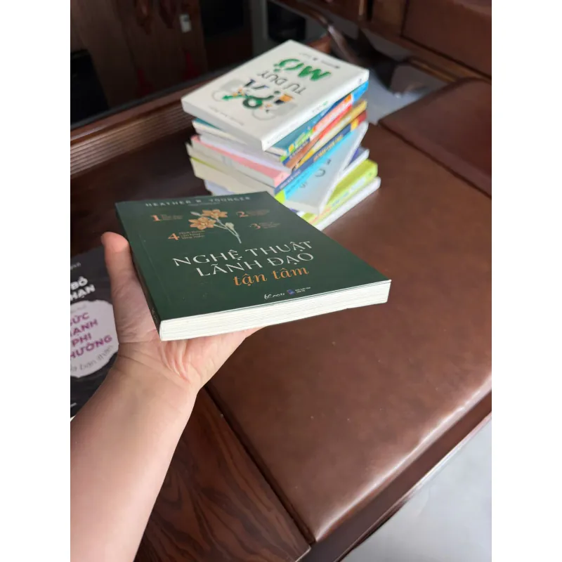 NGHỆ THUẬT LÃNH ĐẠO TẬN TÂM – Heather R. Younger- K4 1023669