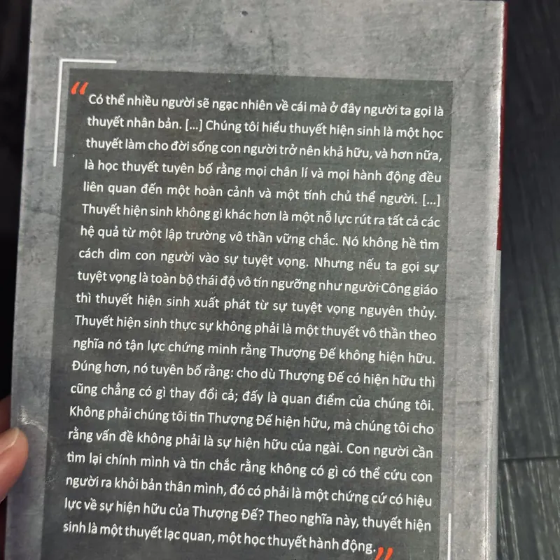 Thuyết hiện sinh là một thuyết nhân bản 695072