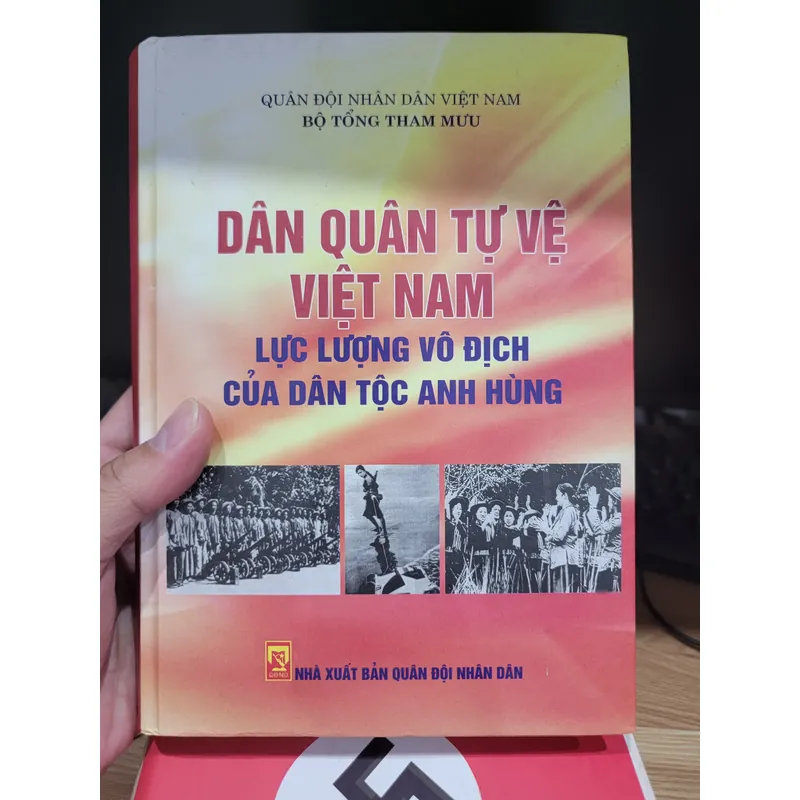 Dân quân tự vệ Việt Nam lực lượng vô địch của dân tộc anh hùng  713123
