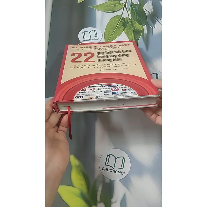 22 quy luật bất biến trong xây dựng thương hiệu - Al Ries 688427