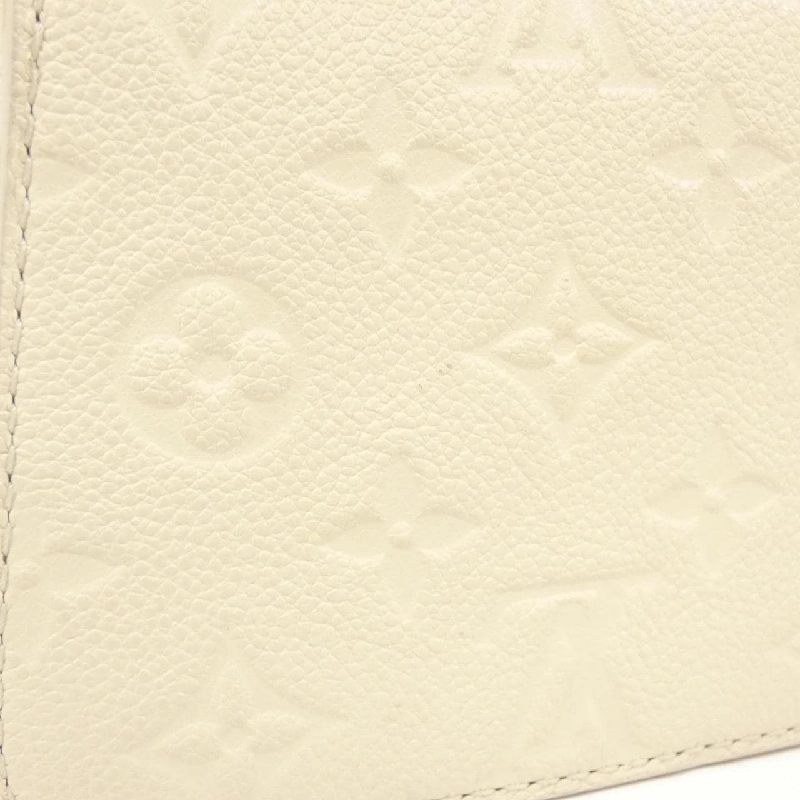 Túi xách trên dây chuyền Monogram Empreinte Louis Vuitton M82836 609156