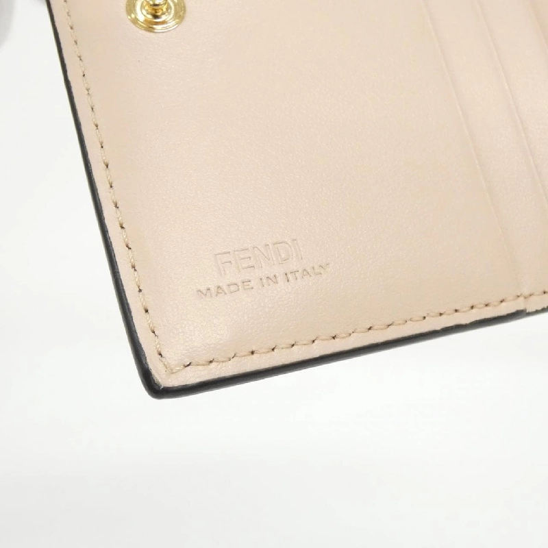 Ví FENDI ROMA 8M0420 ADP6 - Hàng hiệu Authentic 806527