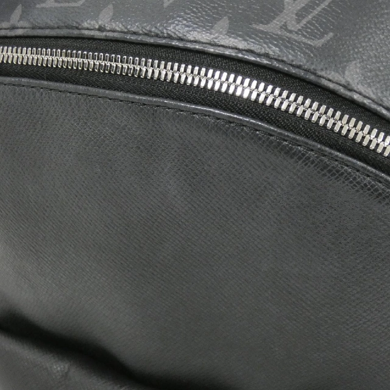 Balo Louis Vuitton Taiga Lama Discovery M30230 - Hàng hiệu Authentic 764472