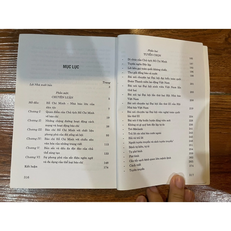 Báo chí Hồ Chí Minh - chuyên luận và tuyển chọn (9) 503094