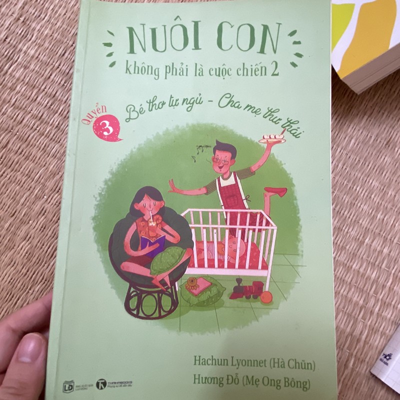 Sách nuôi dạy con, sách còn mới ạ, mình bán 50k/ 2 quyển 161046