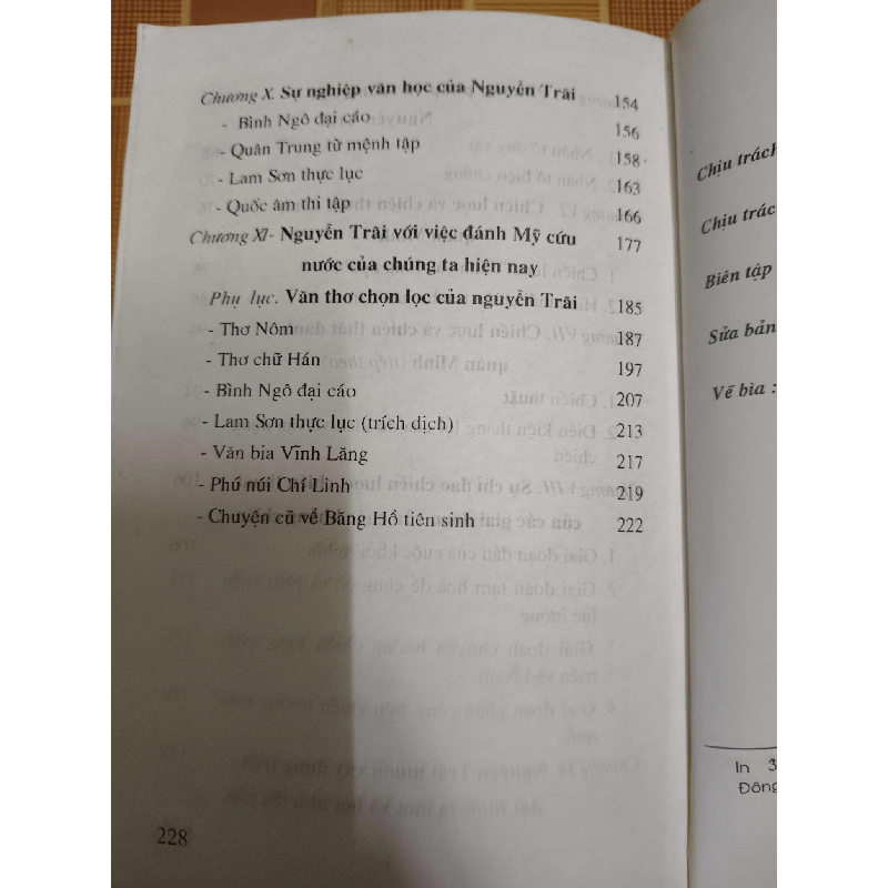 Nguyễn Trãi cuộc đời và sự nghiệp - 2000 - 228 trang LỊCH SỬ - CHÍNH TRỊ - TRIẾT HỌC ANTQ1301 762957