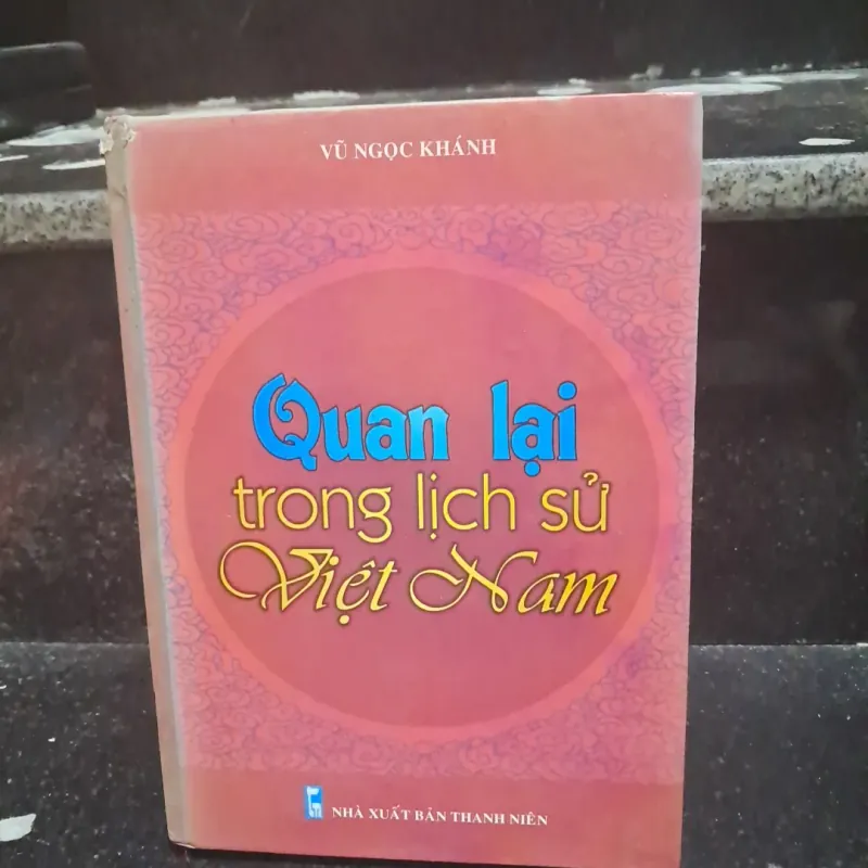 Quan lại trong lịch sử Việt Nam 1025487