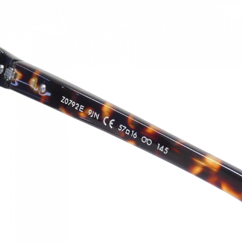 Kính mát Louis Vuitton Oliver Z0792E 625406