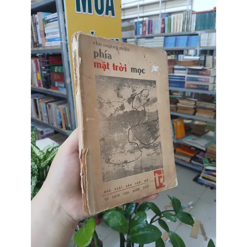 PHÍA MẶT TRỜI MỌC - CHU VƯƠNG MIỆN 997073