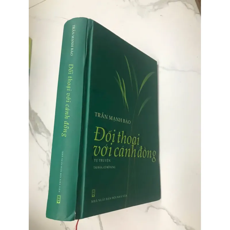 Đối thoại với cánh đồng (Tự truyện) – Tác giả: Trần Mạnh Báo 600057