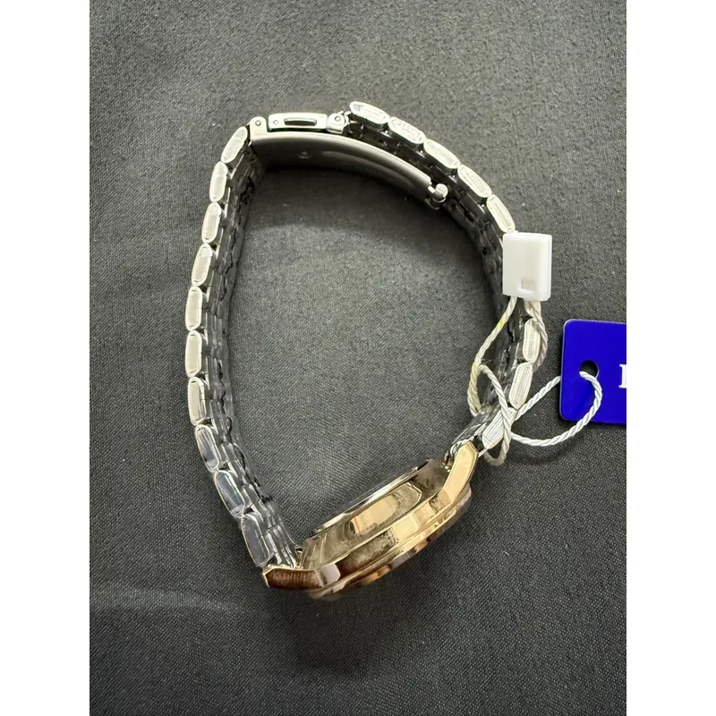 Đồng hồ đeo tay nữ 674878