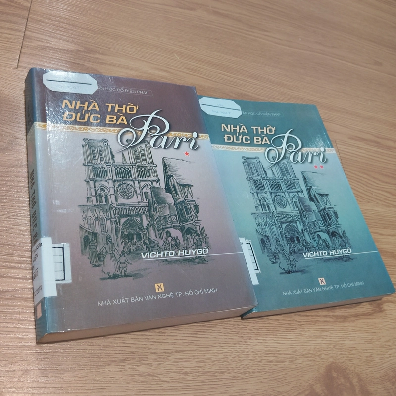Nhà Thờ Đức Bà Pari - Victor Hugo (NXB Văn Nghệ) 505137