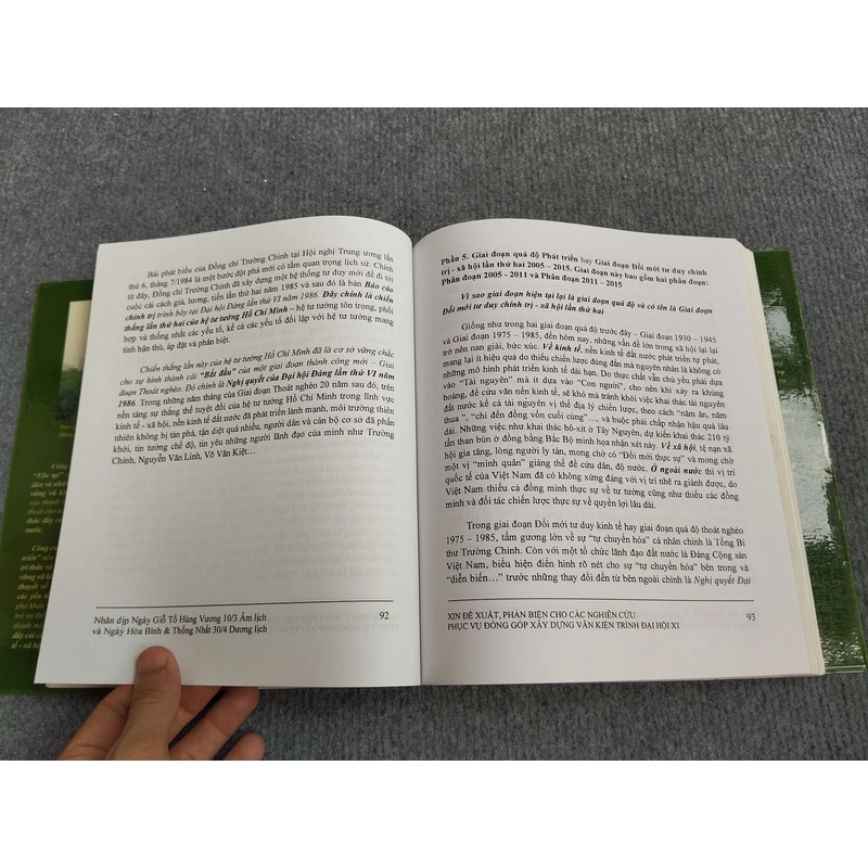 VIỆT NAM TRÊN ĐƯỜNG PHÁT TRIỂN 538190