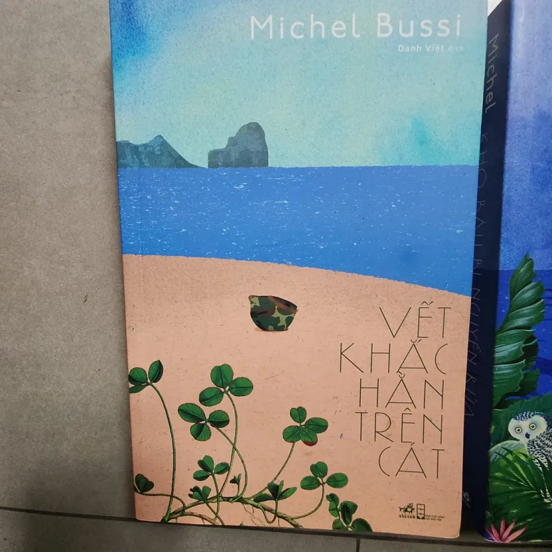 Sách combo 2 quyển Kho báu bị nguyền rủa và Vết khắc hằn trên cát của Bussi 503542