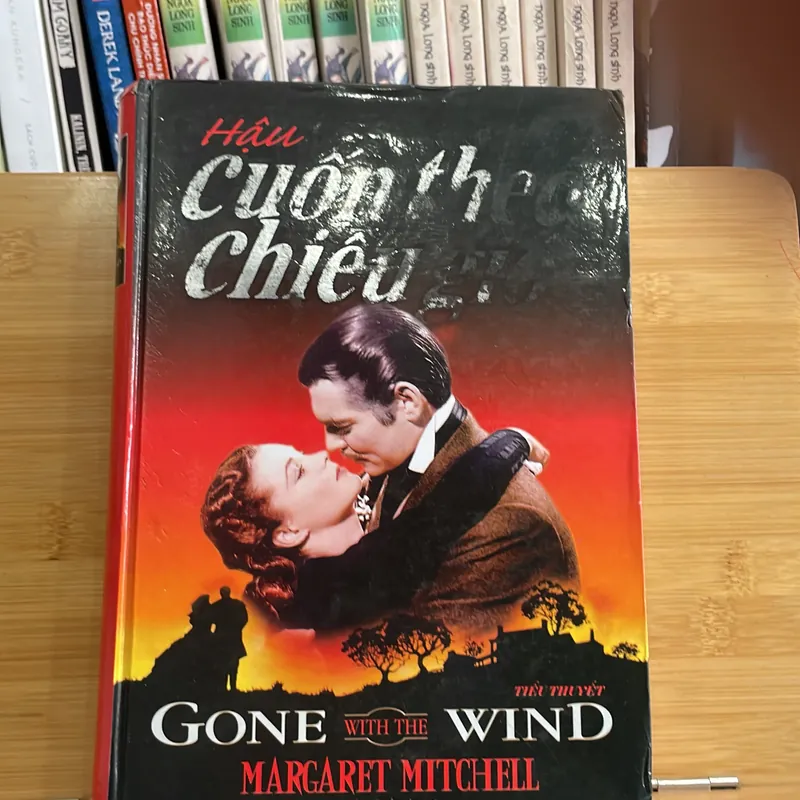 Hậu Cuốn theo chiều gió  732774