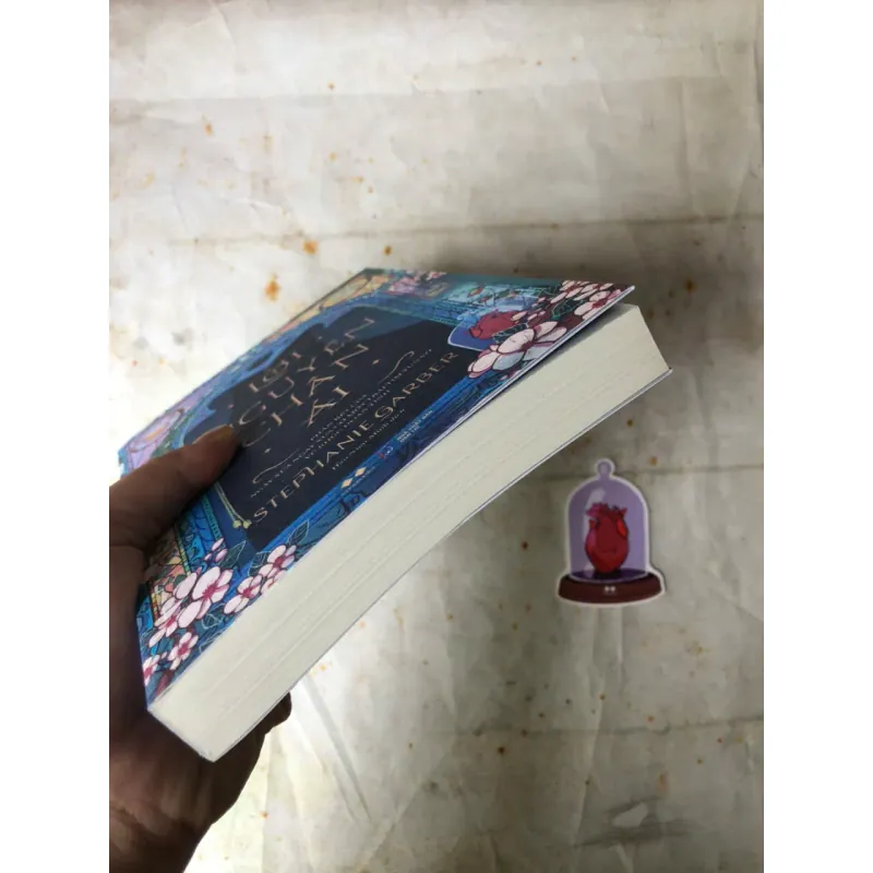 Lời Nguyền Chân Ái - Stephanie Garber 927650