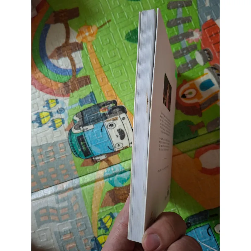 Yêu một cô gái Việt 989785