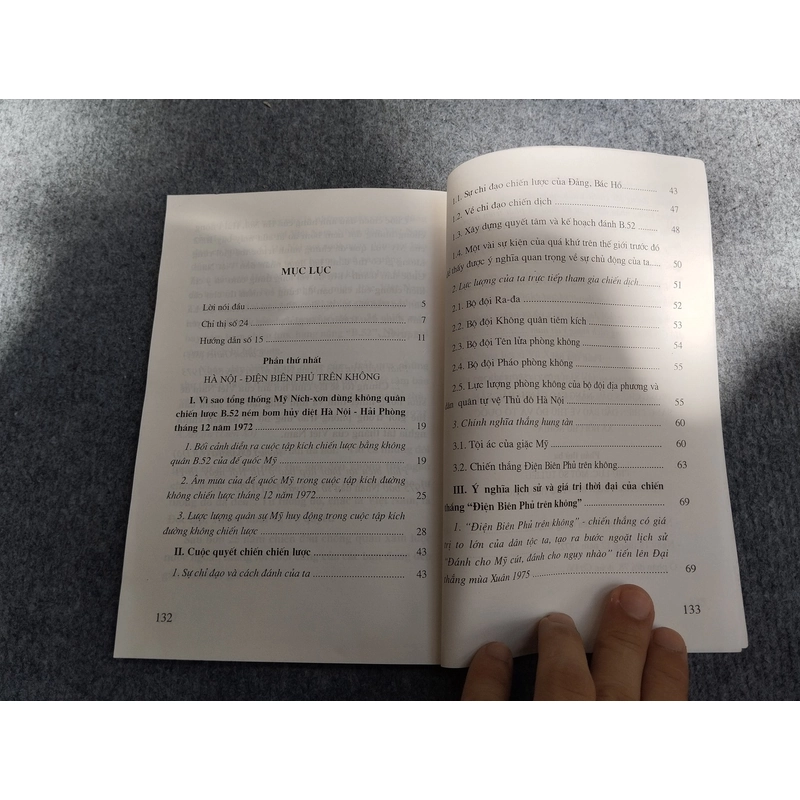HÀ NỘI - ĐIỆN BIÊN PHỦ TRÊN KHÔNG 540718