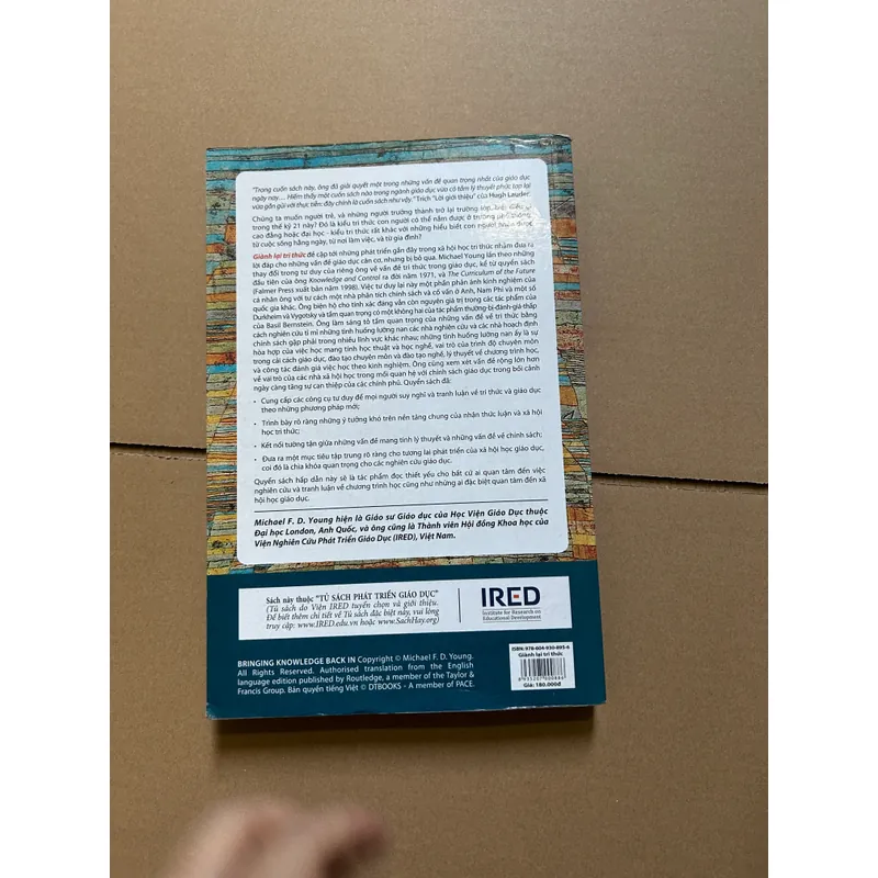 Giành lại tri thức 738719