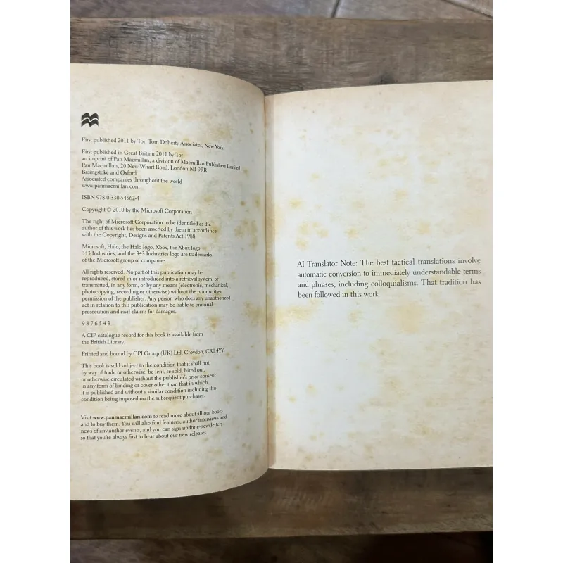 Halo: Cryptum - Greg Bear (The Forerunner Saga #1) 731972