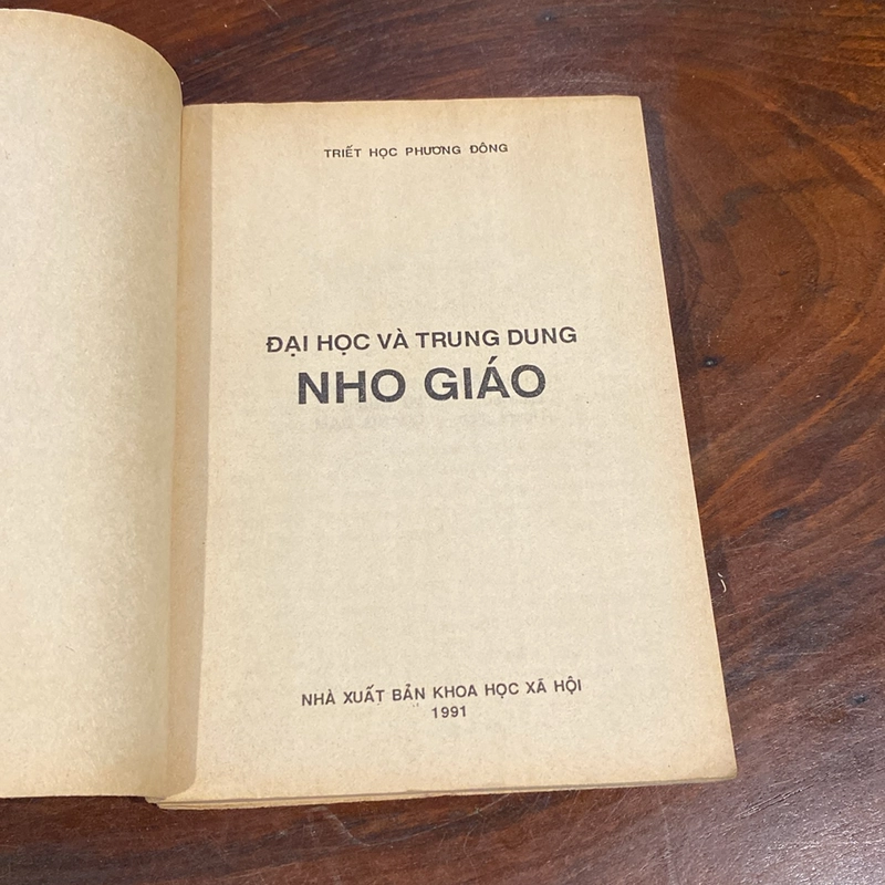 ĐẠI HỌC TRUNG DUNG NHO GIÁO, XUẤT BẢN 1991 473469