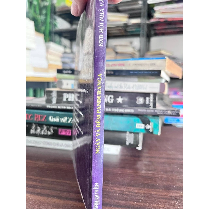 Ngày & Đêm Panduranga - Vĩnh Quyên 933620