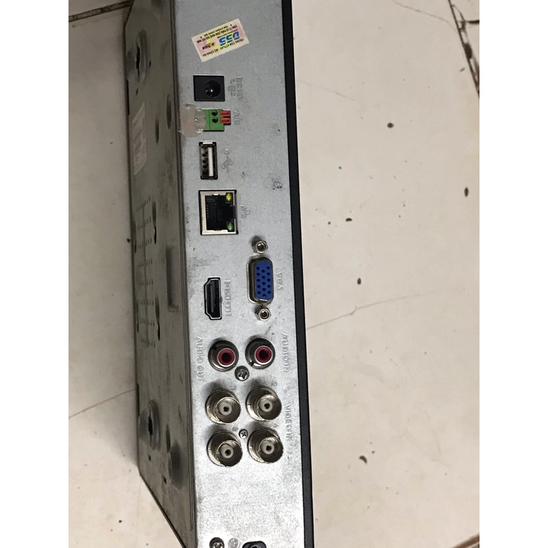 đầu thu Dahua 4 kênh kèm 01 mắt . không ổ cứng  506823