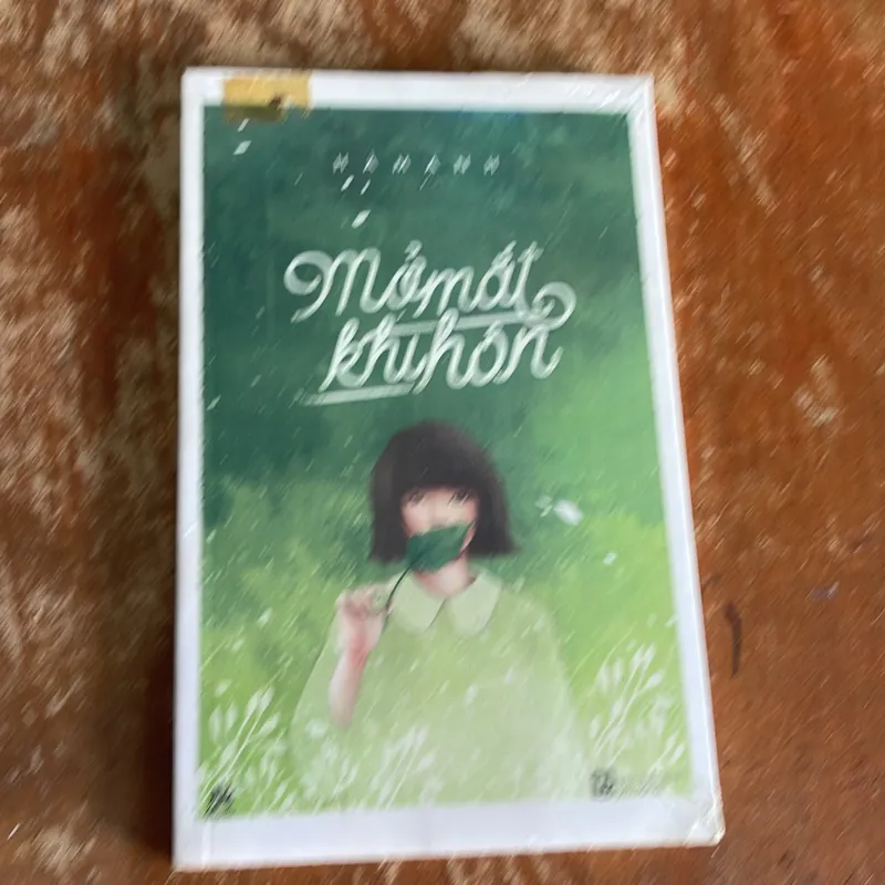 COMBO MỞ MẮT KHI HÔN & HÔN ANH THÊM MỘT LẦN NỮA NHÉ! 740485