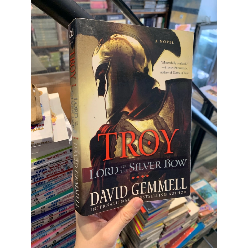 TROY : LORD OF THE SILVER BOW (David Gemmell) (Pocket Size - Corgi Books) 139263