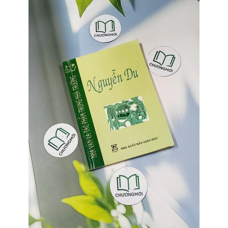 Nguyễn Du - Nhà văn và tác phẩm trong nhà trường - Lê Bảo 698560