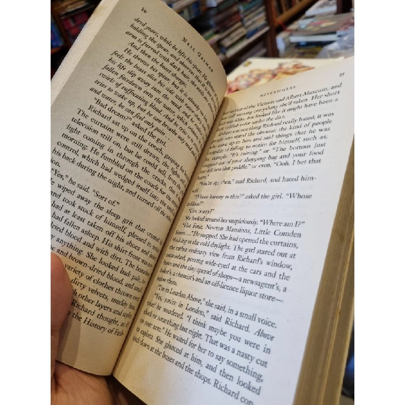 NEVERWHERE - Neil Gaiman 222288