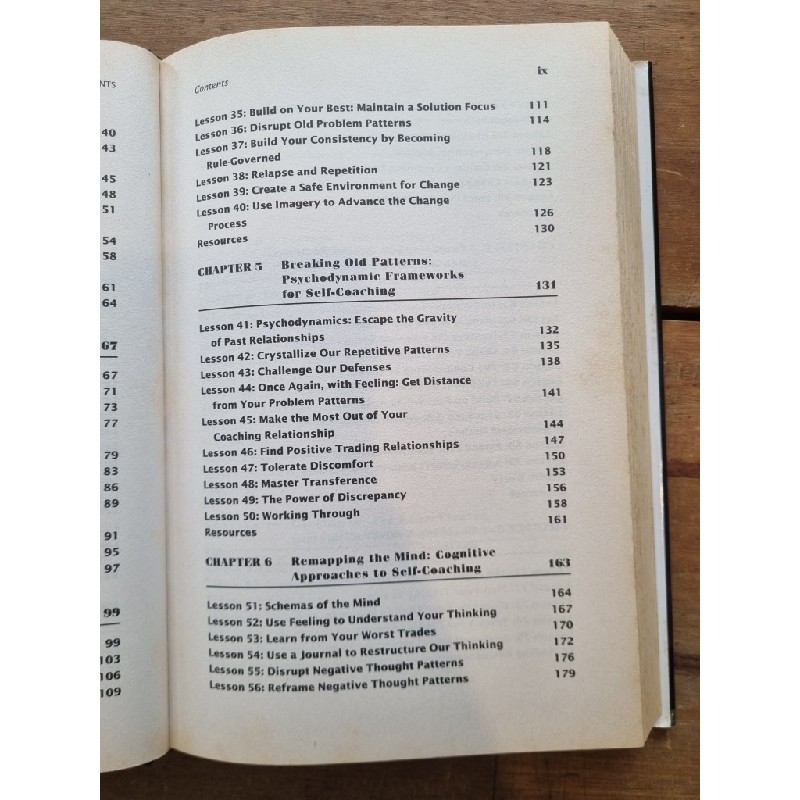 THE DAILY TRADING COACH : 101 Lessons For Becoming Your Own Trading Psychologist - Brett N. Steenbarger 164831