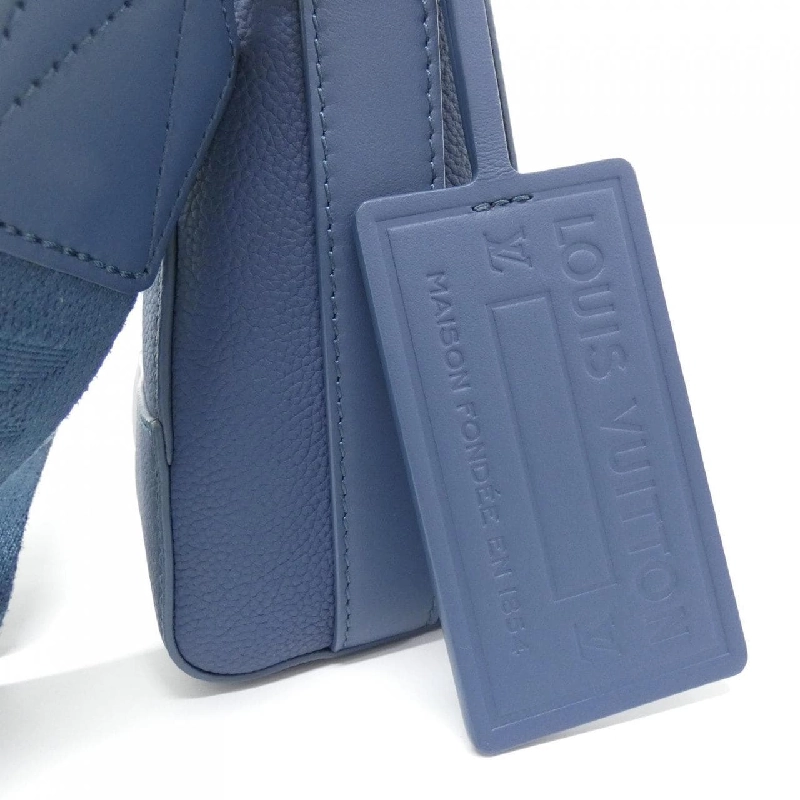 Louis Vuitton LV Aerogram Takeoff Messenger M23709 Túi đeo vai - Hàng hiệu Chính hãng 612125