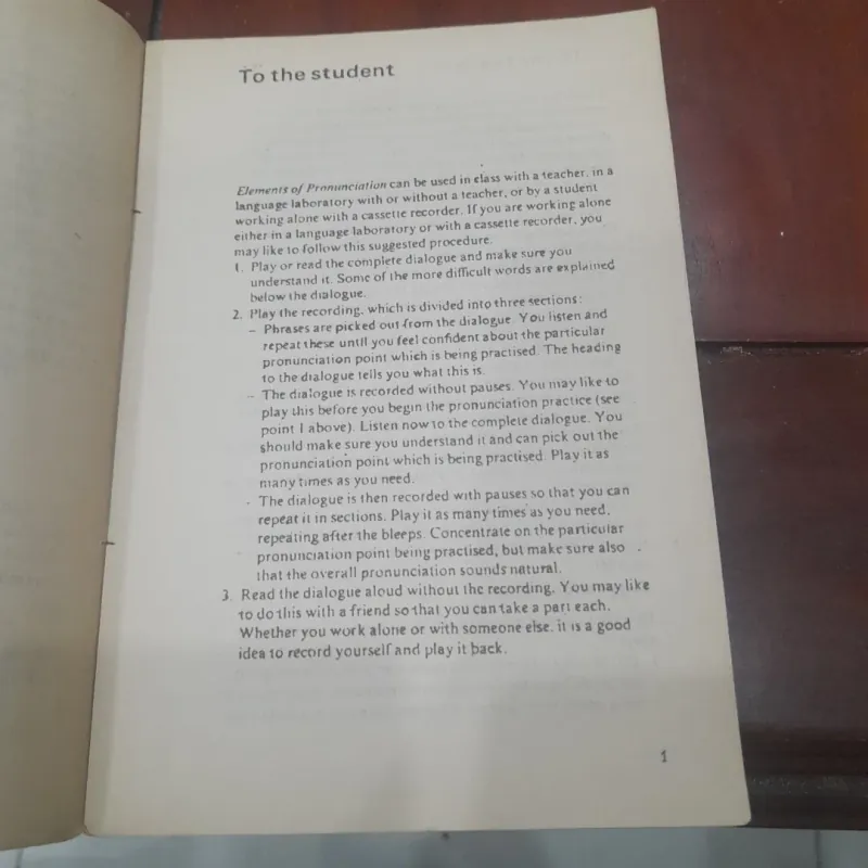 Colin Mortimer - Elements of Pronunciation 930810