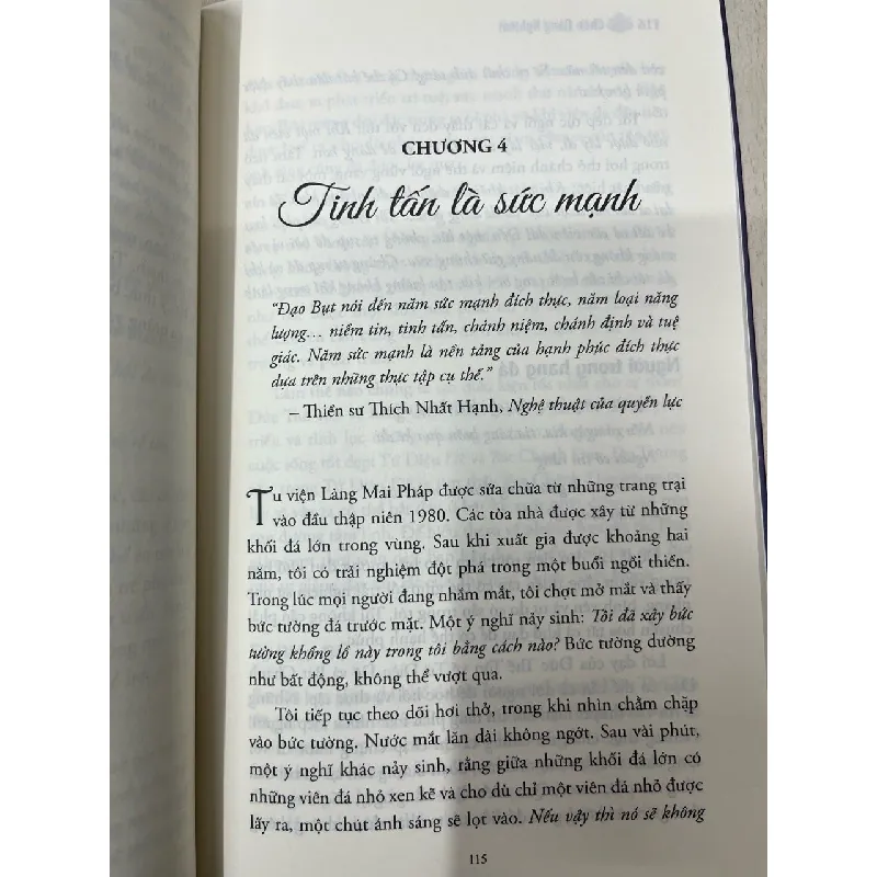 Hoa nở trong đêm - Chân Đẳng Nghiêm 714457