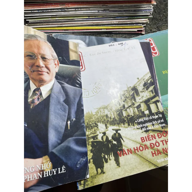 84 quyển Tạp chí Xưa và nay Cơ quan hội khoa học lịch sử Việt Nam 706076