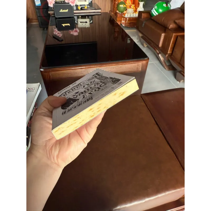 Những Rời Và Rạc” – Khương Hà 985956