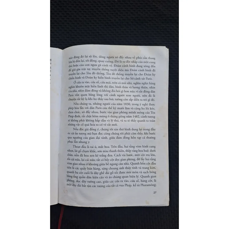 Nhà thờ Đức Bà Paris - Victor Hugo 713252