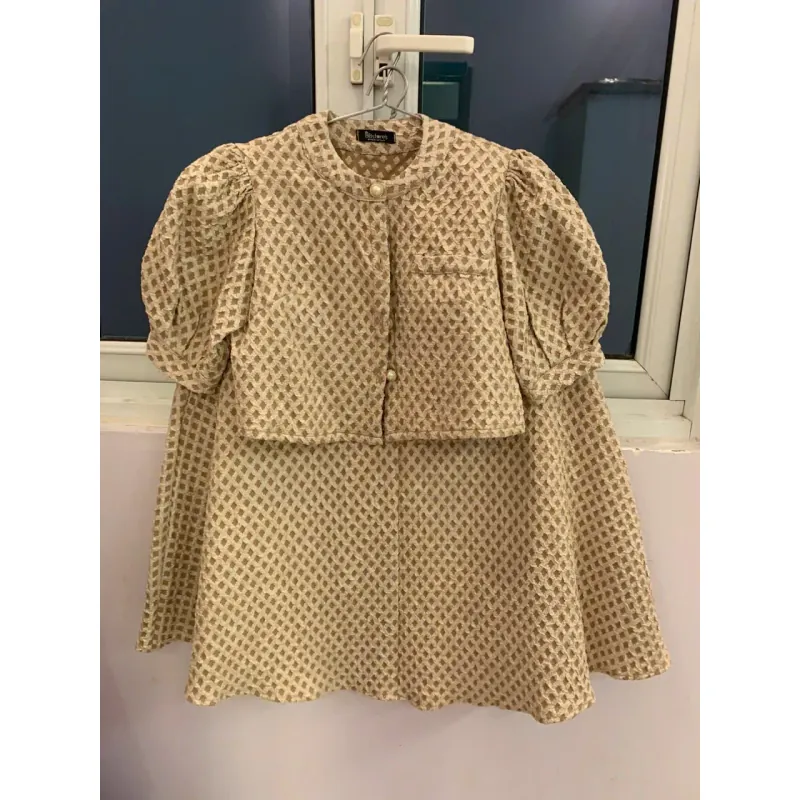 Set váy áo BBStore màu be – Sang trọng, mới đẹp 700699