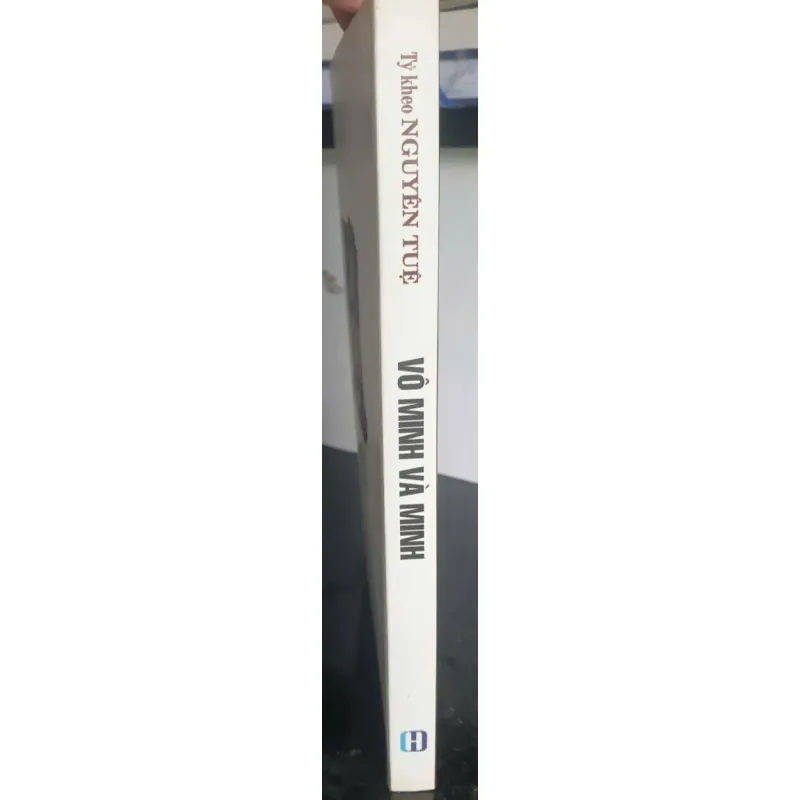 Vô Minh Và Minh 696824