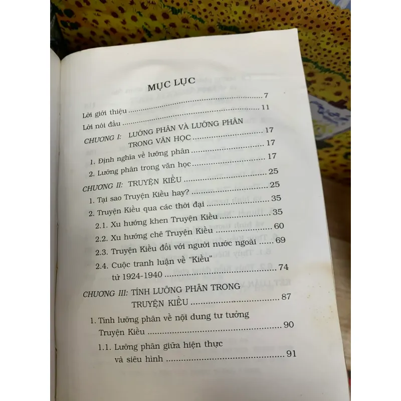 Tính Lưỡng Phân Trong Truyện Kiều - Trương Minh Đức 926379