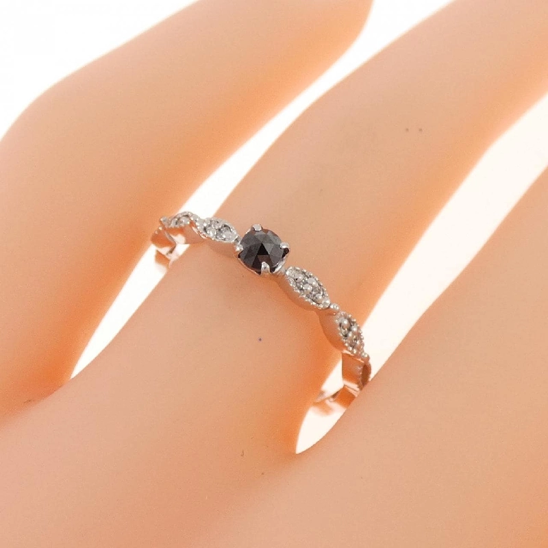 Nhẫn kim cương K18WG 0.11CT 667350